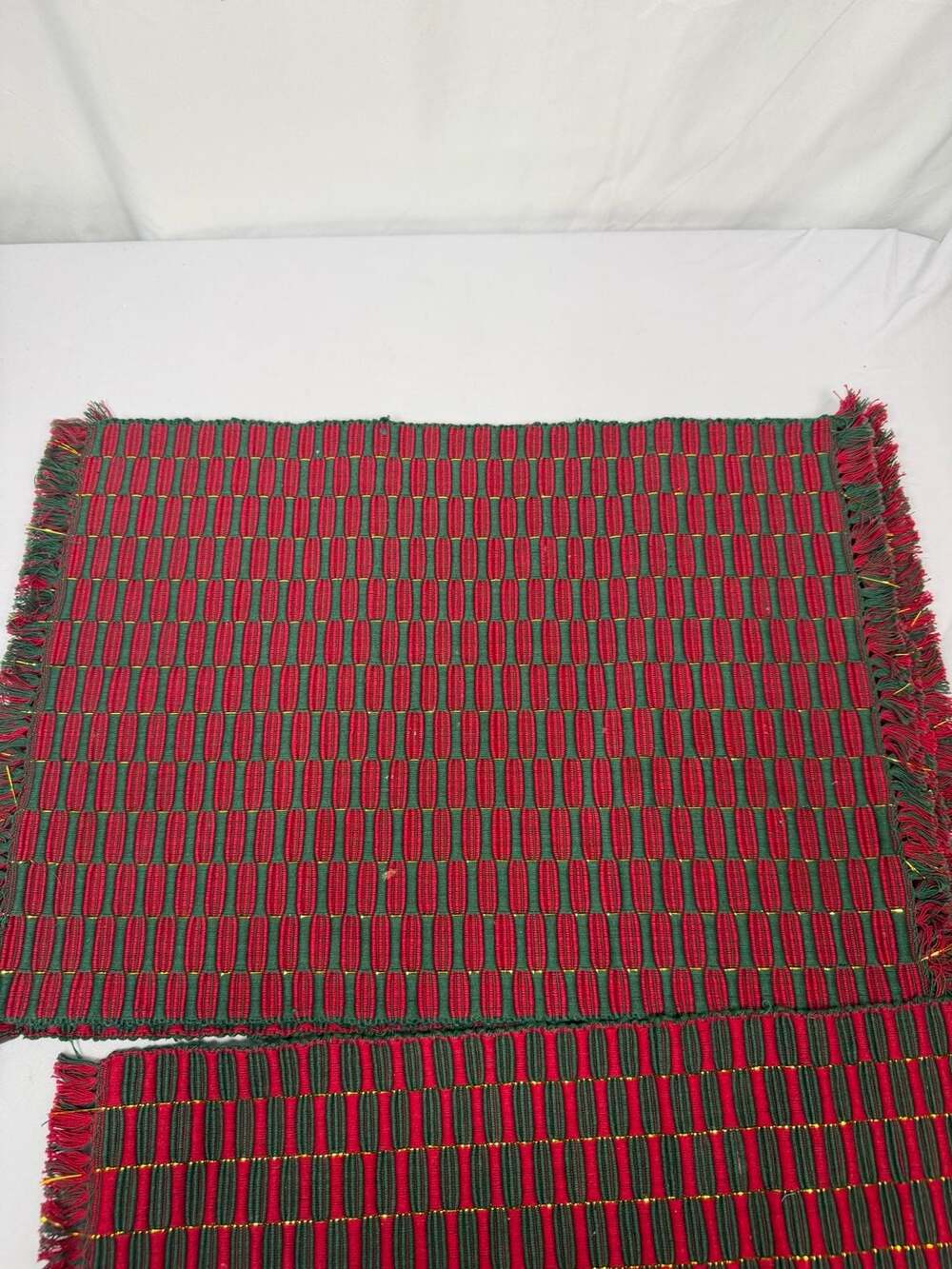 Red and Green Woven Fringed Christmas Placemats Set of 4 - Picture 5 of 6